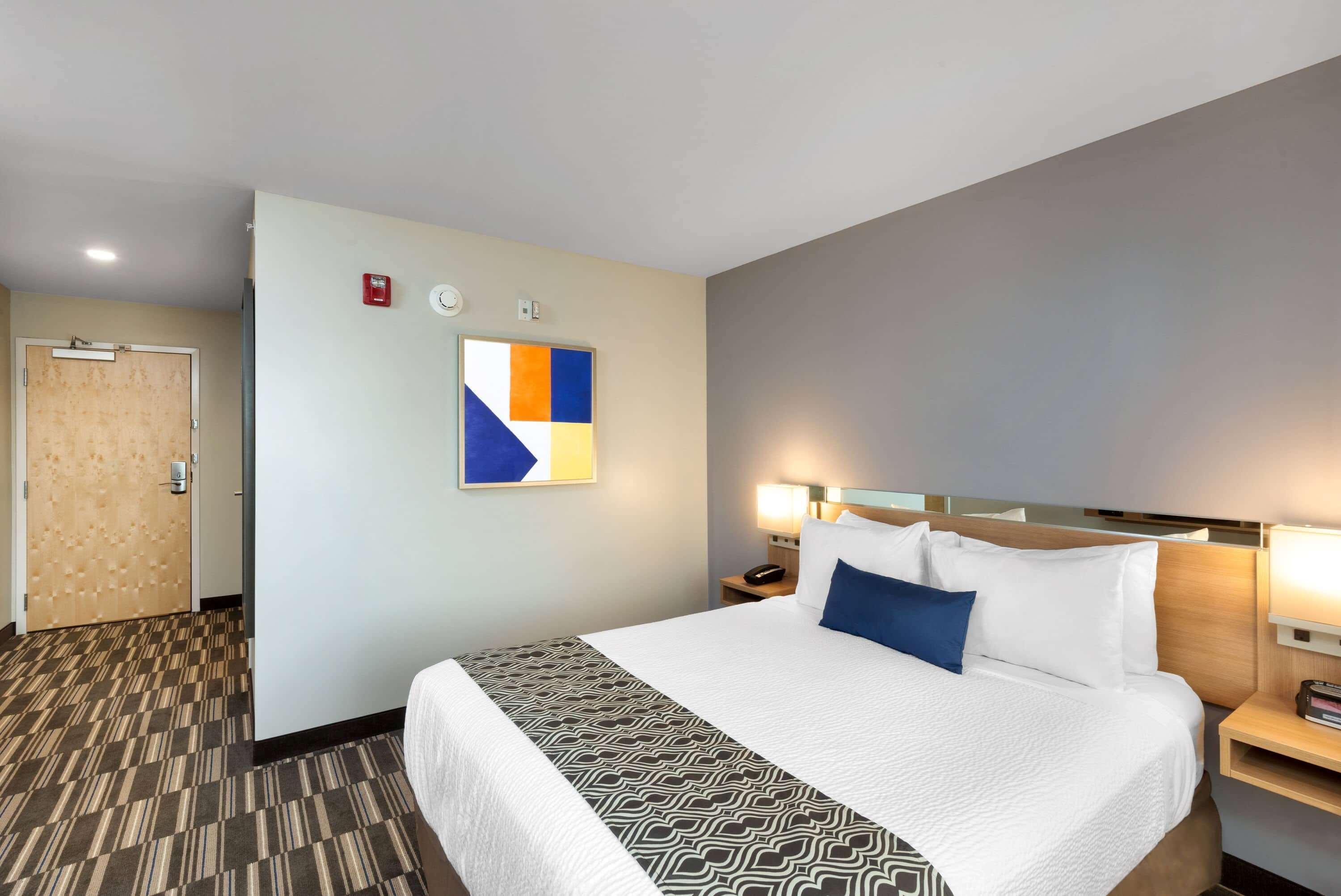 Microtel Inn & Suites By Wyndham Farmington المظهر الخارجي الصورة