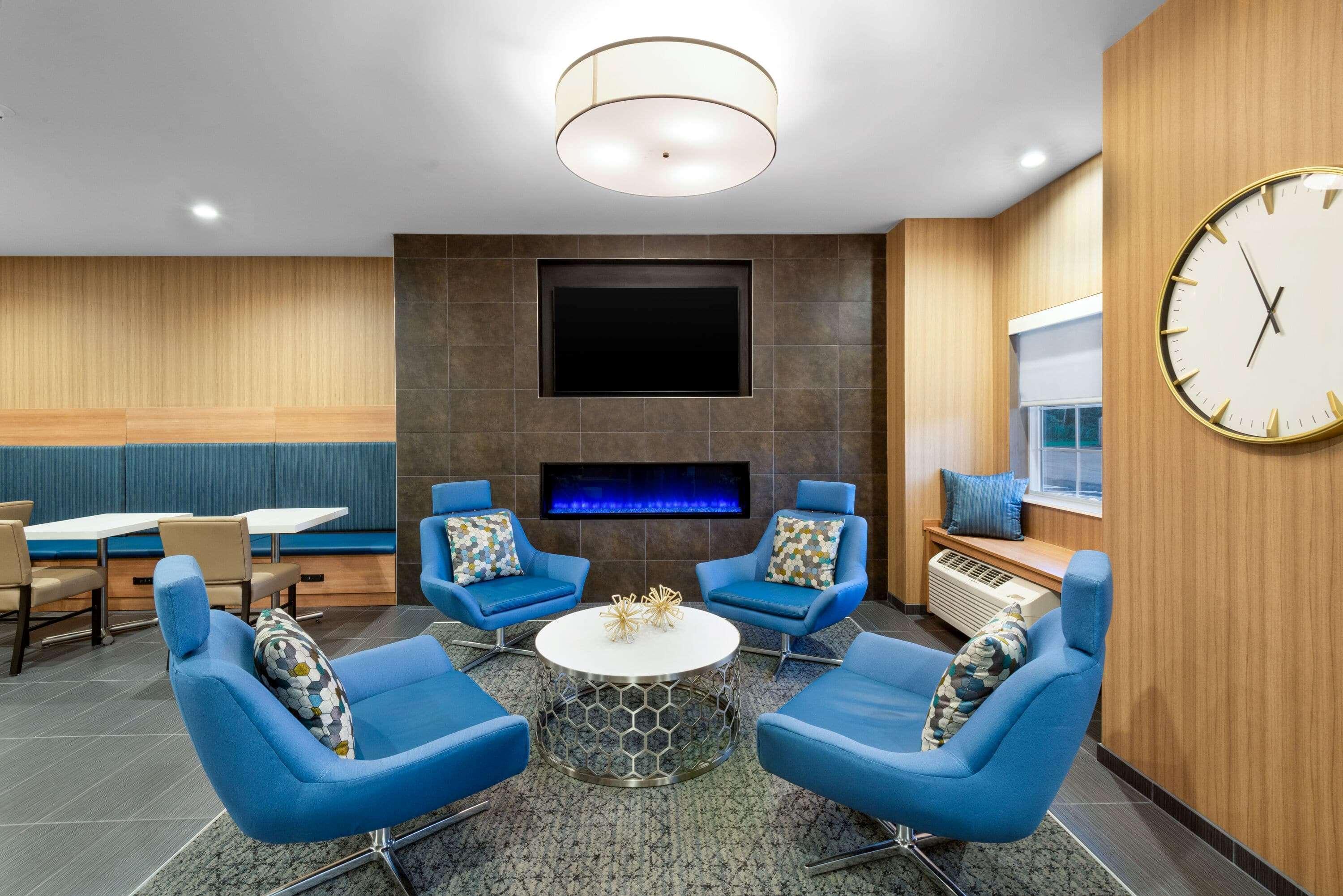 Microtel Inn & Suites By Wyndham Farmington المظهر الخارجي الصورة