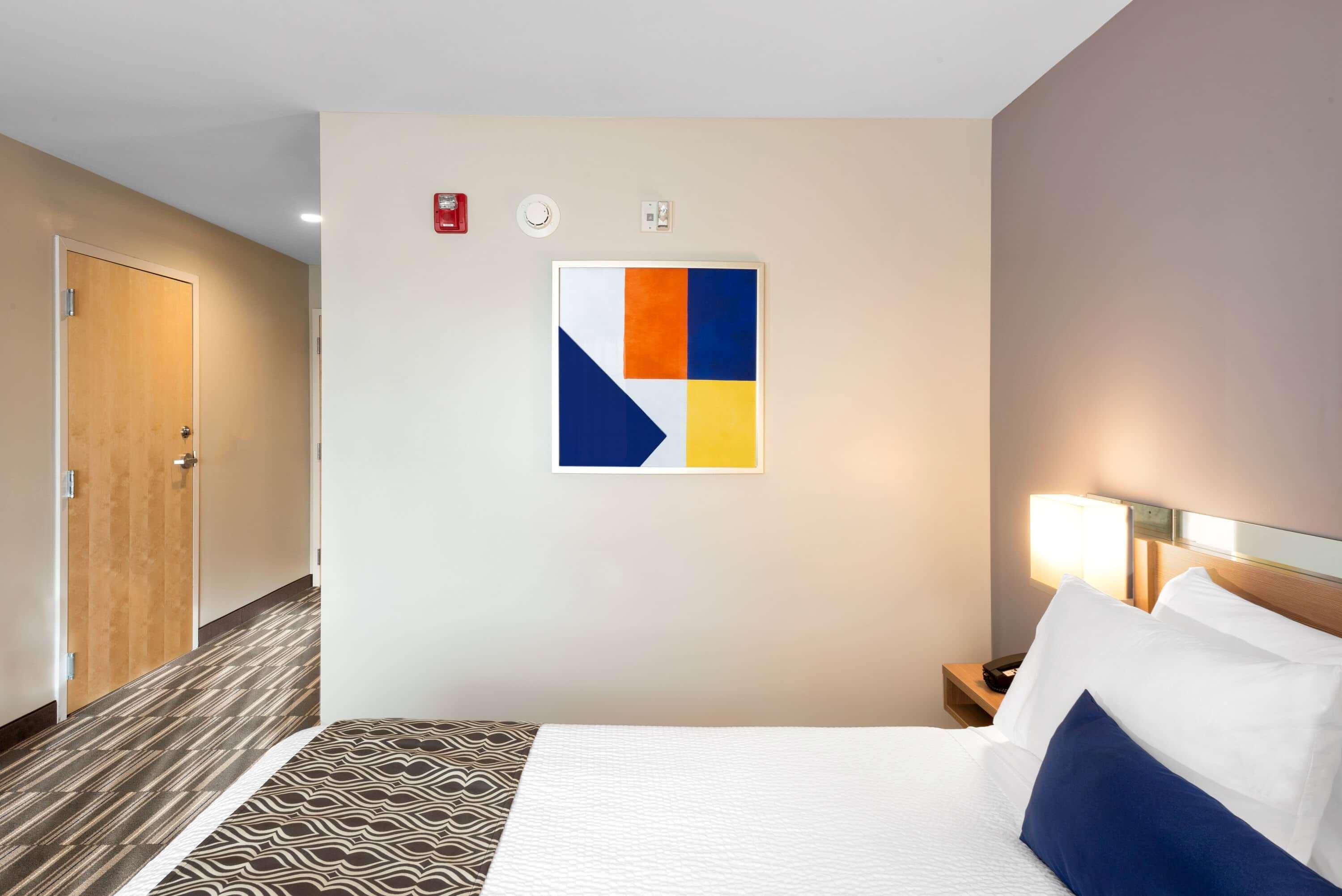 Microtel Inn & Suites By Wyndham Farmington المظهر الخارجي الصورة