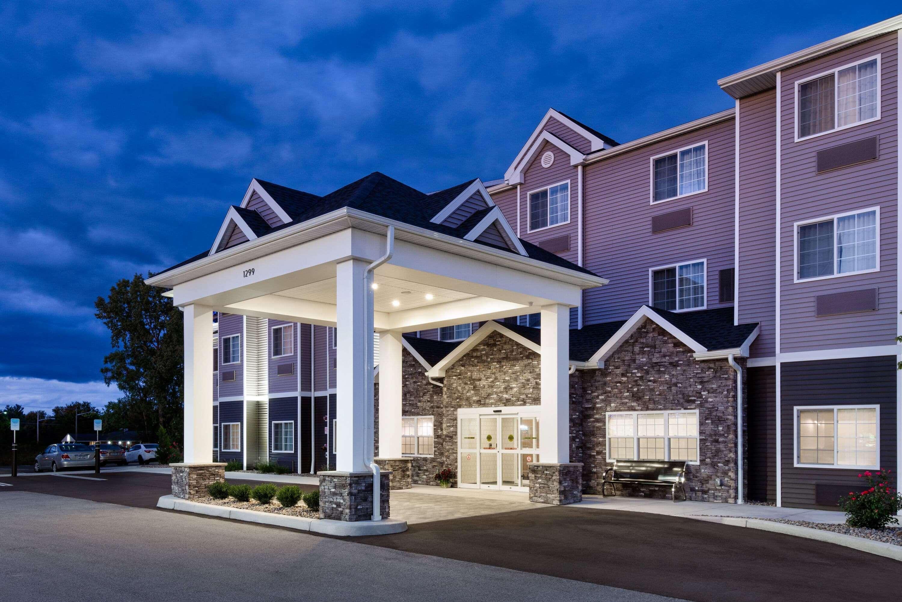 Microtel Inn & Suites By Wyndham Farmington المظهر الخارجي الصورة