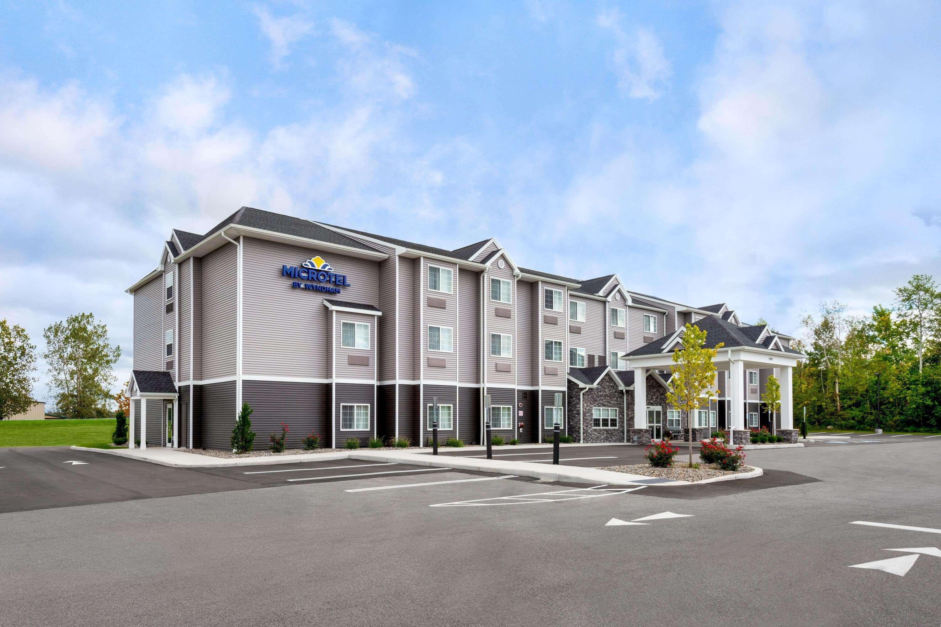 Microtel Inn & Suites By Wyndham Farmington المظهر الخارجي الصورة