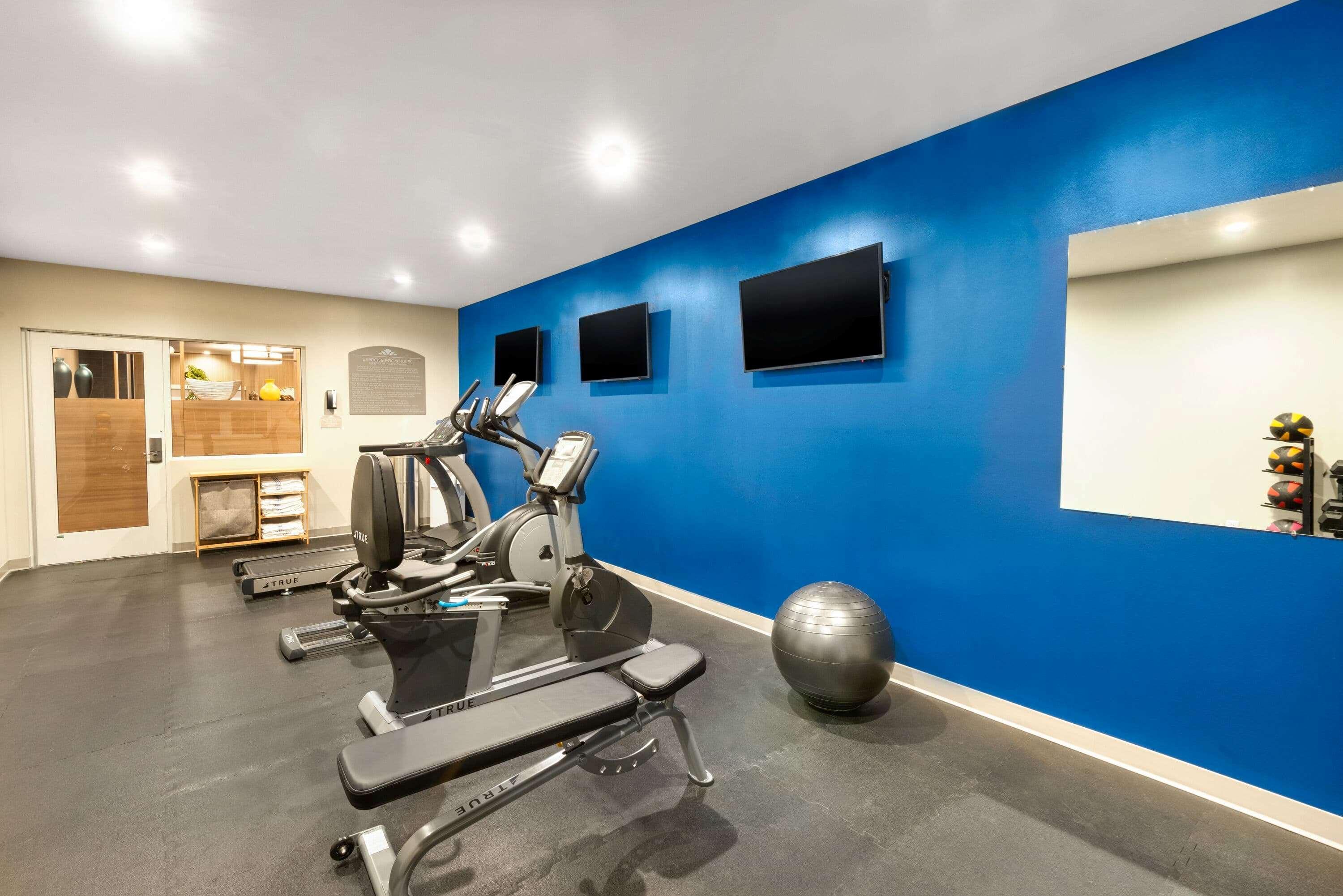 Microtel Inn & Suites By Wyndham Farmington المظهر الخارجي الصورة